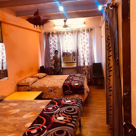 Golden Lodge Βαρανάσι Εξωτερικό φωτογραφία