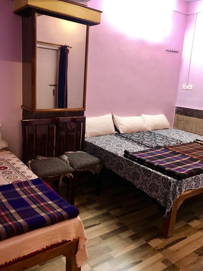 Golden Lodge Βαρανάσι Εξωτερικό φωτογραφία